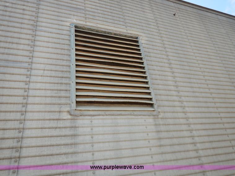 image for item J6446 1962 dry van trailer