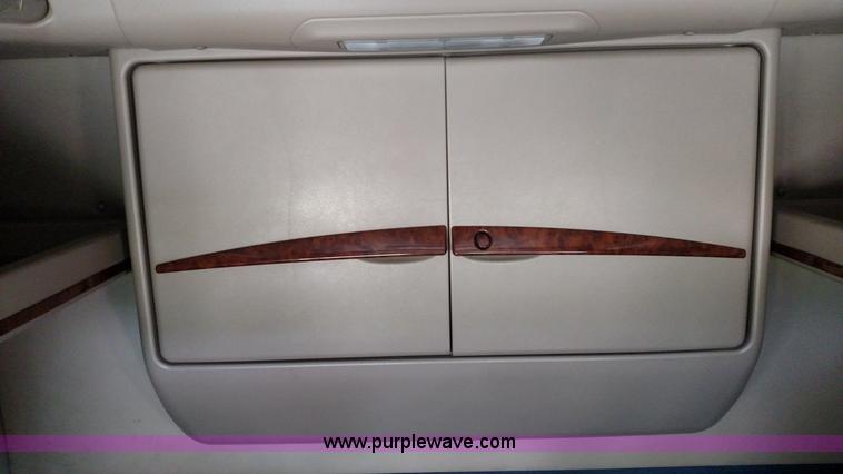 image for item K1139 2006 International Eagle 9400i semi truck