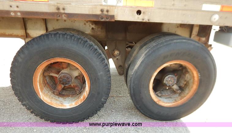 image for item K1597 1970 Fruehauf FBZ9F240 dry van trailer