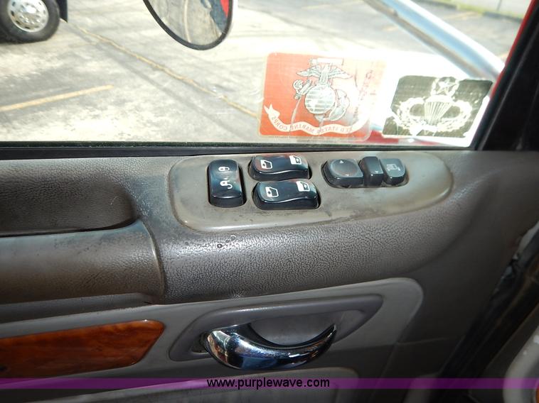 image for item K1609 2007 Peterbilt 379 semi truck