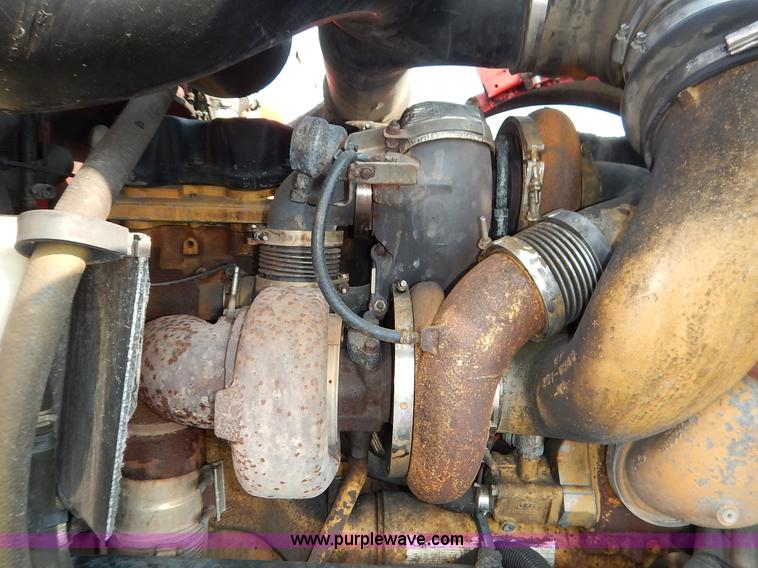 image for item K1609 2007 Peterbilt 379 semi truck