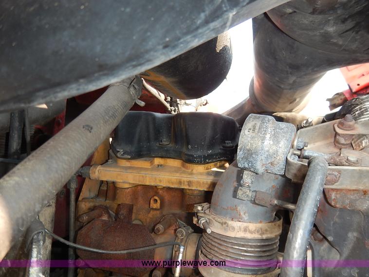 image for item K1609 2007 Peterbilt 379 semi truck