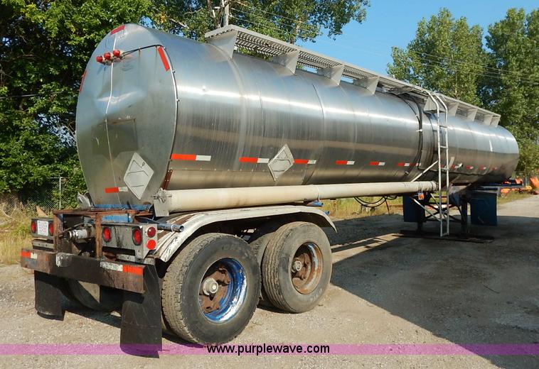 image for item K1617 1977 Karikool cargo tanker trailer