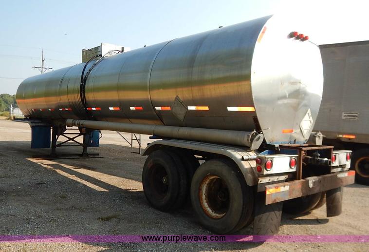 image for item K1617 1977 Karikool cargo tanker trailer