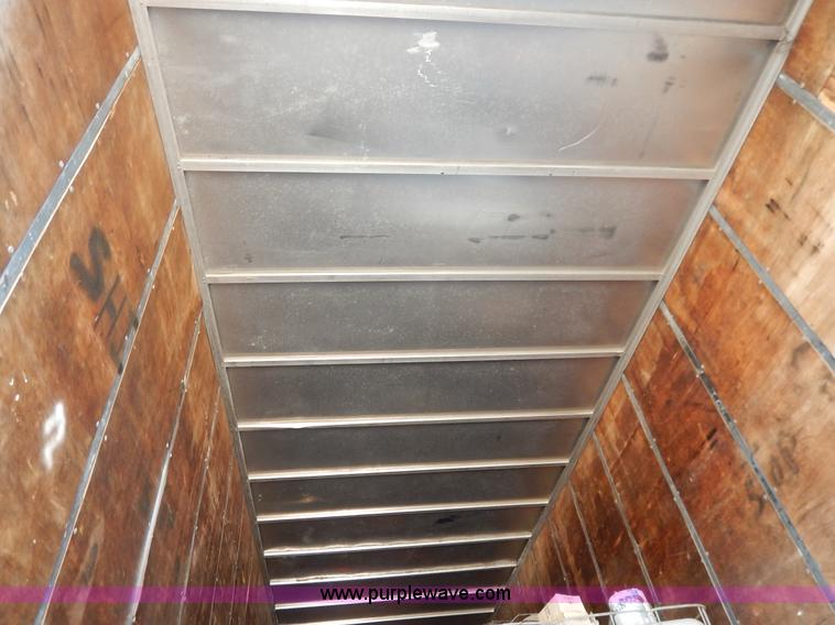 image for item K1628 1969 Fruehauf FBZ9F240 dry van trailer