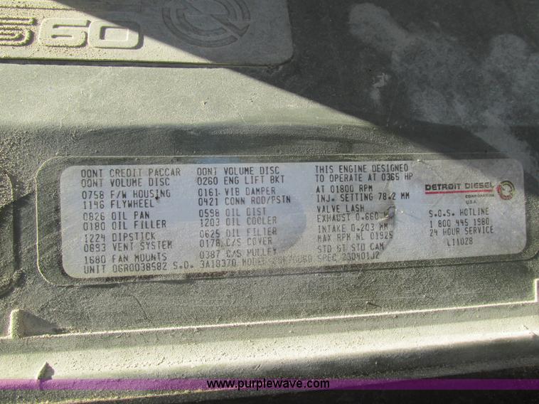 image for item K5109 1991 Kenworth T600 semi truck