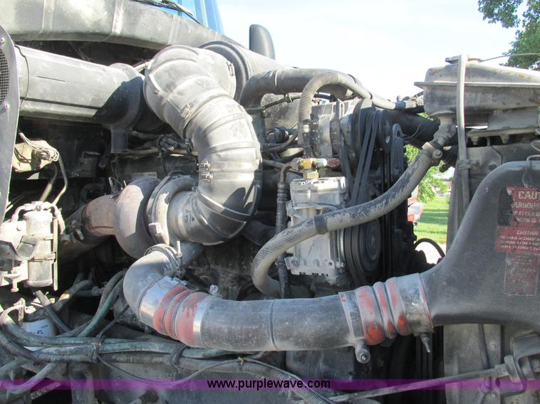 image for item K5109 1991 Kenworth T600 semi truck