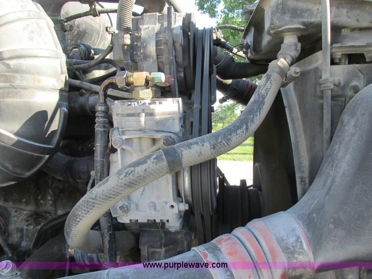 image for item K5109 1991 Kenworth T600 semi truck