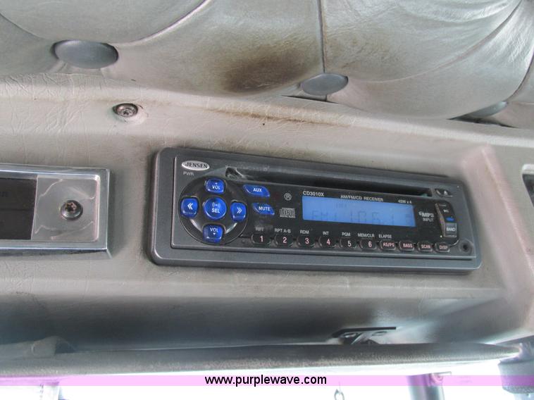 image for item K5109 1991 Kenworth T600 semi truck