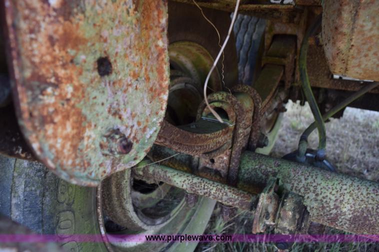 image for item K6191 1983 Timpte double hopper grain trailer