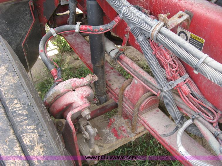 image for item K8720 2005 Kenworth T800 semi truck