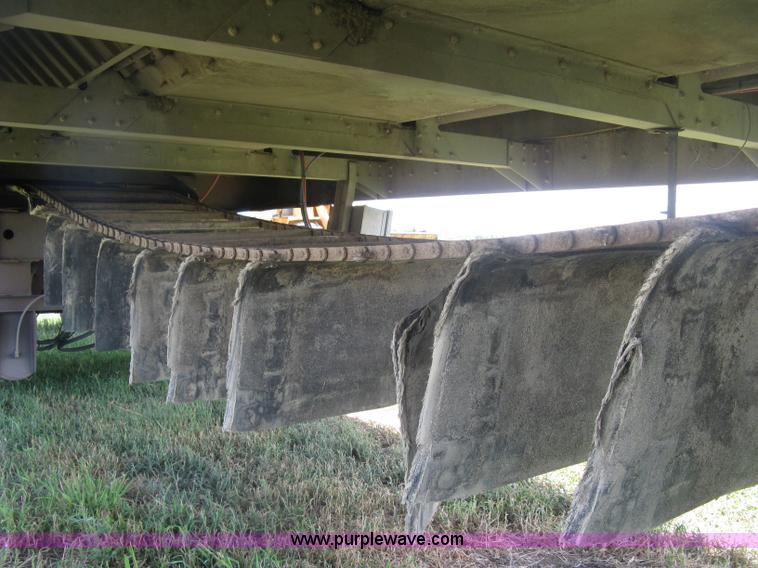 image for item K8721 2003 Wilson DWBT-600 belt trailer