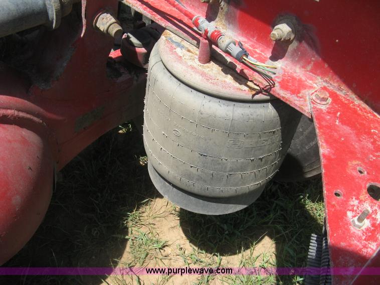 image for item K8722 2008 International 9200i semi truck