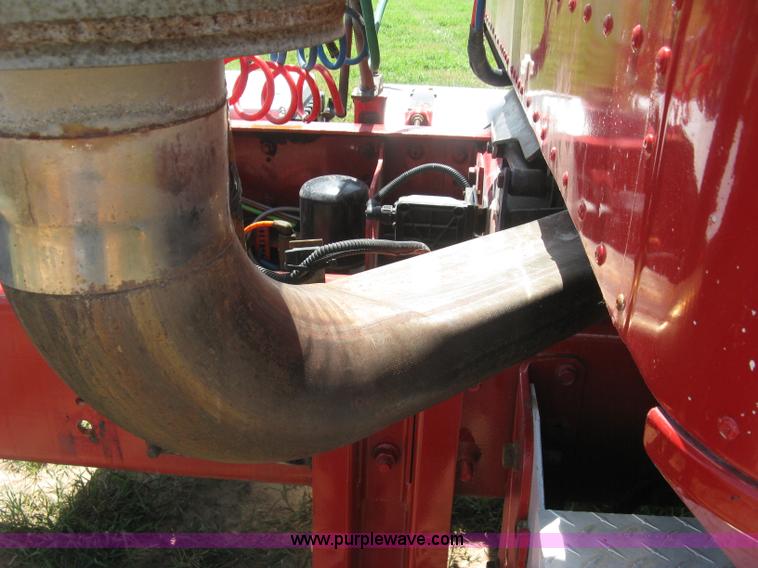 image for item K8722 2008 International 9200i semi truck