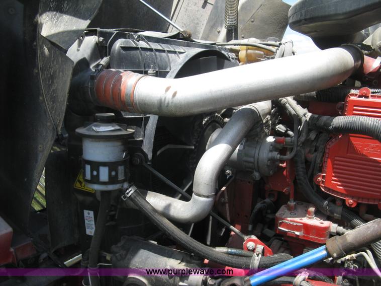 image for item K8722 2008 International 9200i semi truck