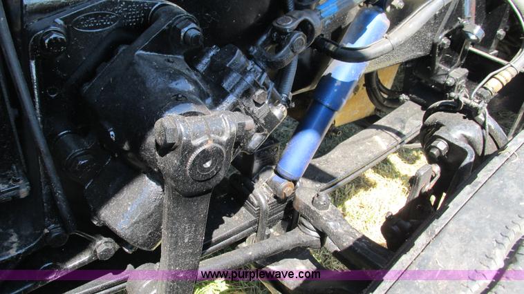 image for item L5251 2001 Peterbilt 379 semi truck