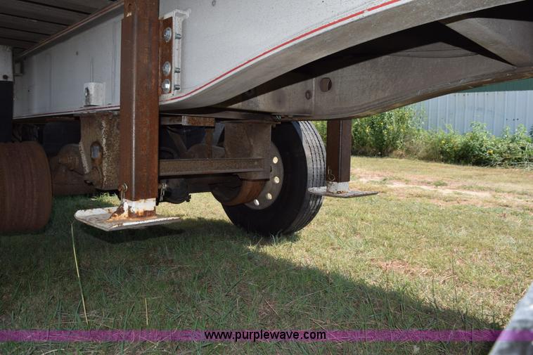 image for item L5807 1995 Trailstar end dump trailer
