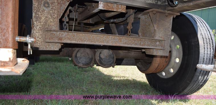 image for item L5807 1995 Trailstar end dump trailer