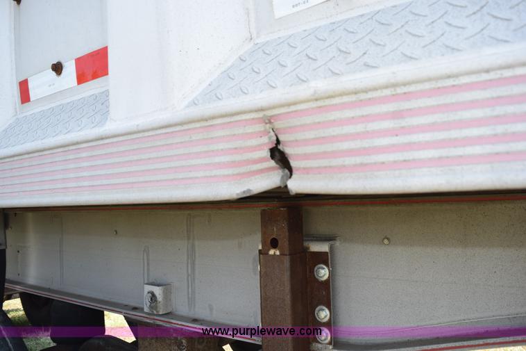 image for item L5807 1995 Trailstar end dump trailer