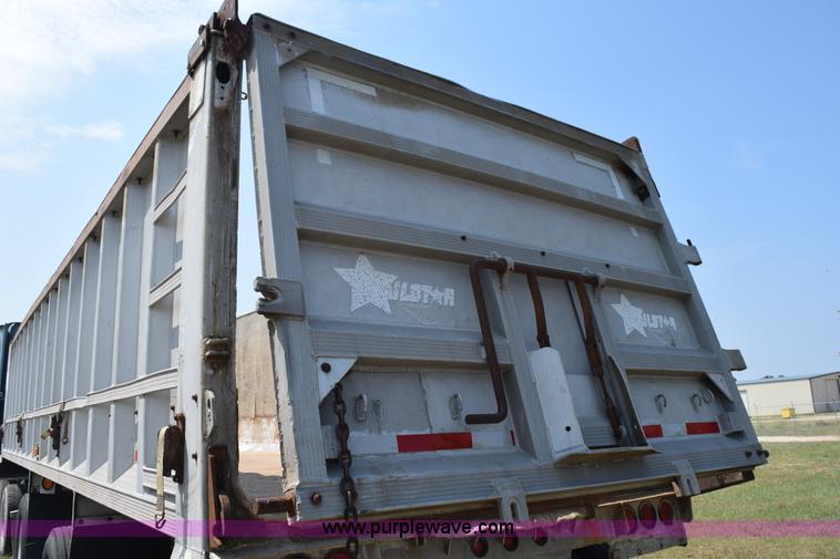 image for item L5807 1995 Trailstar end dump trailer