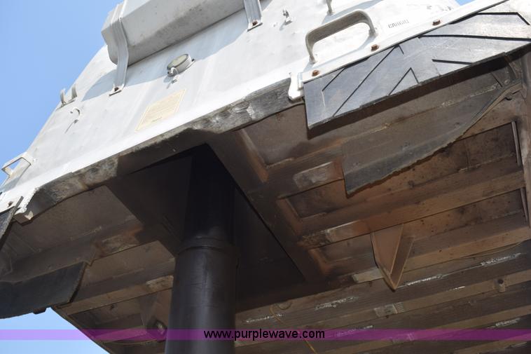 image for item L5807 1995 Trailstar end dump trailer