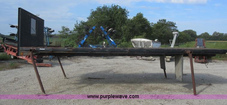 image for item AX9400 Flatbed