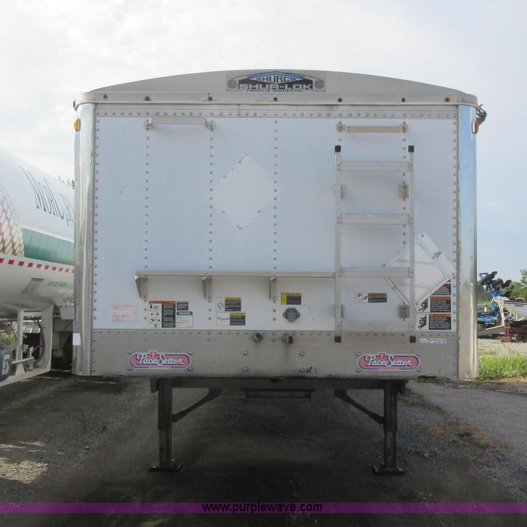 image for item AX9401 2002 Wilson DWH-400 hopper grain trailer