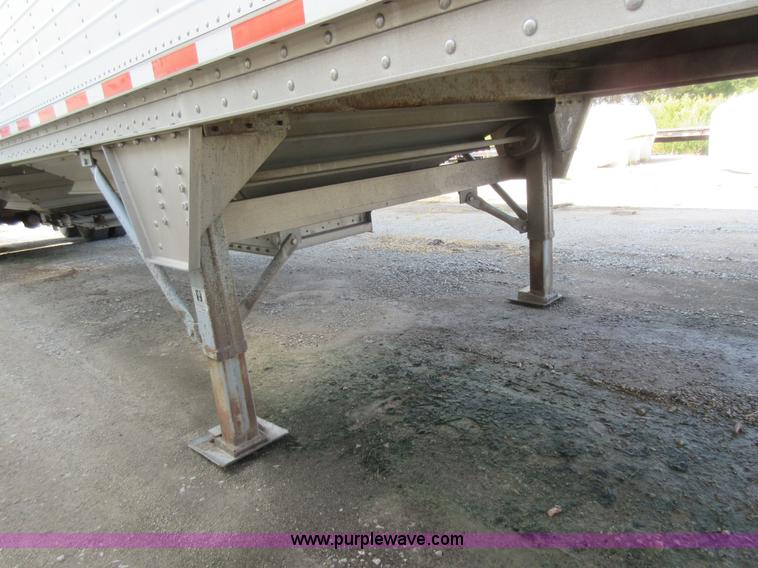 image for item AX9401 2002 Wilson DWH-400 hopper grain trailer