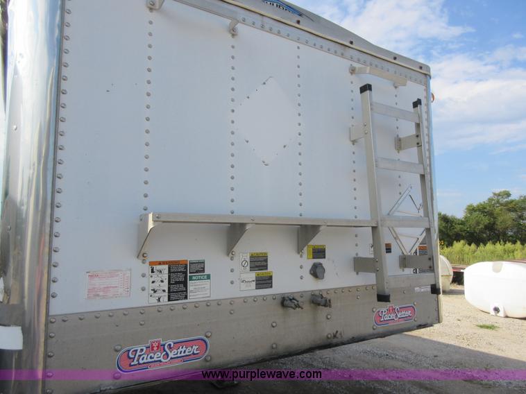 image for item AX9401 2002 Wilson DWH-400 hopper grain trailer