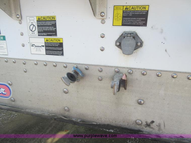 image for item AX9401 2002 Wilson DWH-400 hopper grain trailer