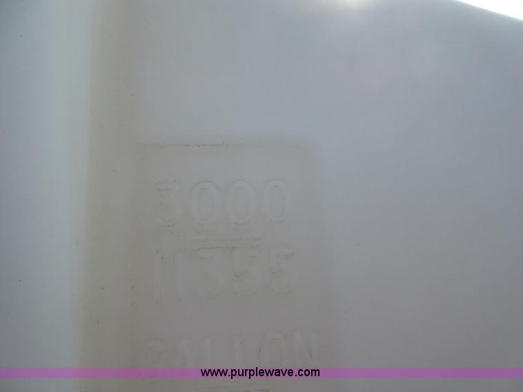 image for item AX9402 3,000 gallon poly tank