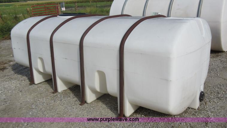 image for item AX9403 1,600 gallon poly tank