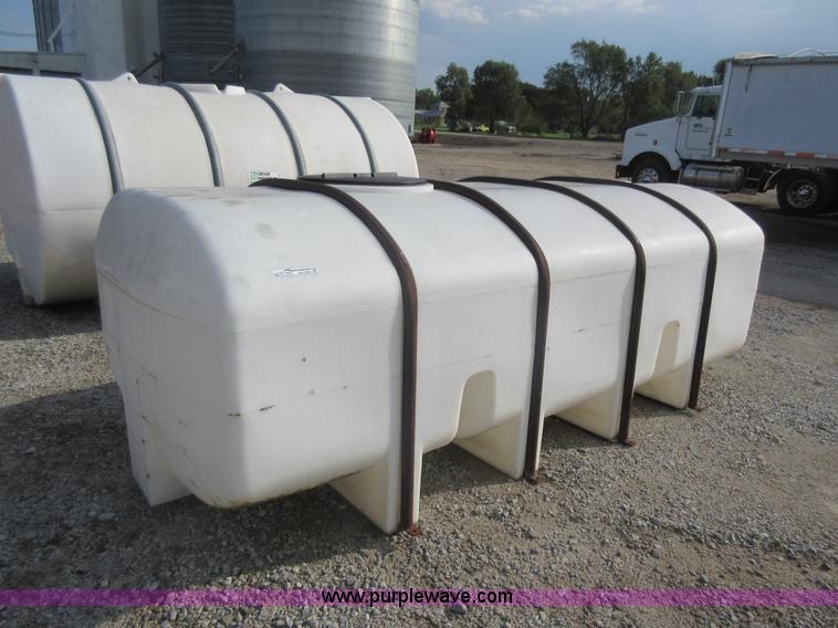 image for item AX9403 1,600 gallon poly tank