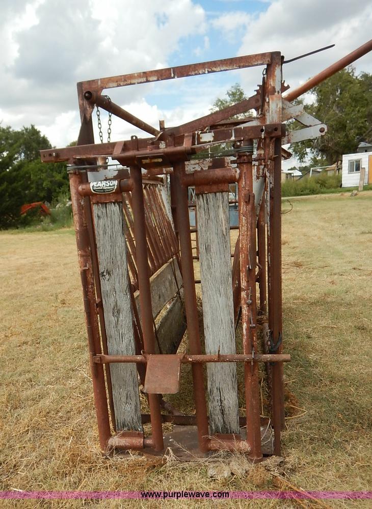 image for item BH9977 Pearson squeeze chute