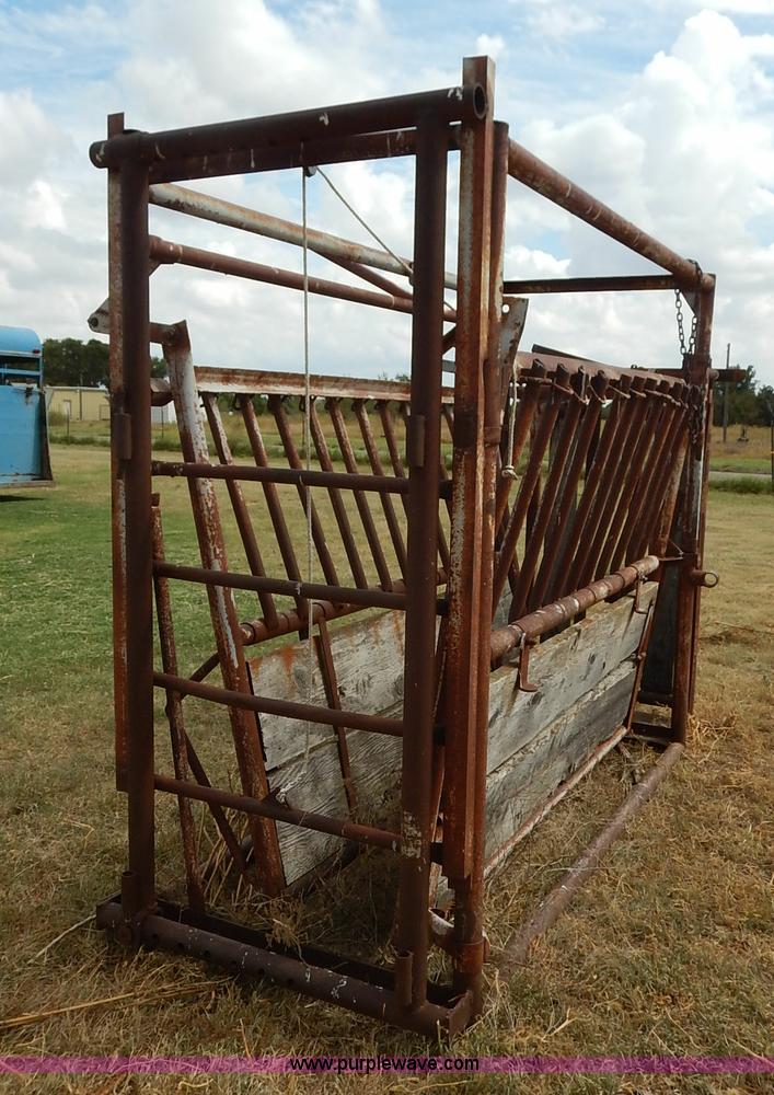 image for item BH9977 Pearson squeeze chute