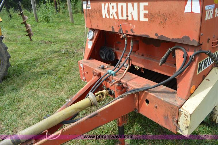 image for item BR9900 Krone RR150 round baler