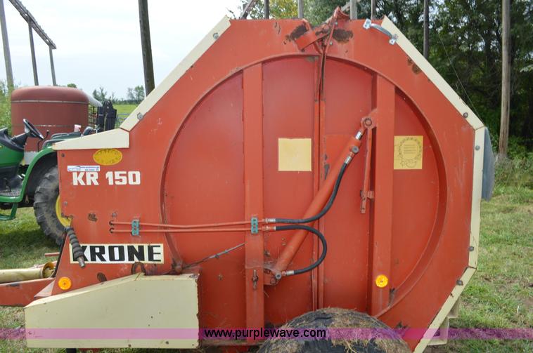 image for item BR9900 Krone RR150 round baler
