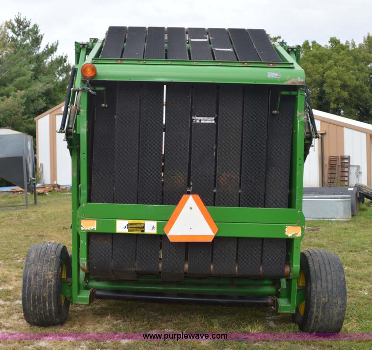 image for item BR9901 John Deere 535 round baler