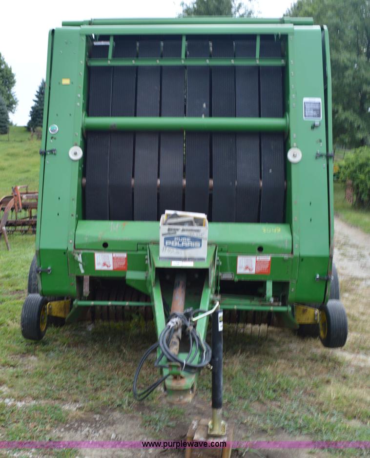 image for item BR9901 John Deere 535 round baler