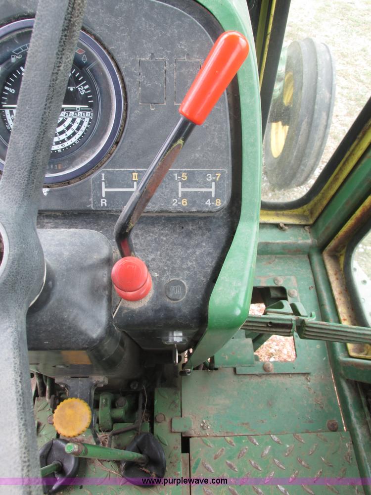image for item H1203 1980 John Deere 2940 tractor