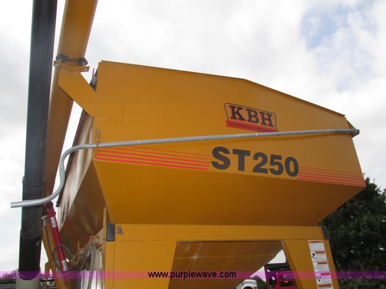 image for item H1204 KBH ST250 seed tender