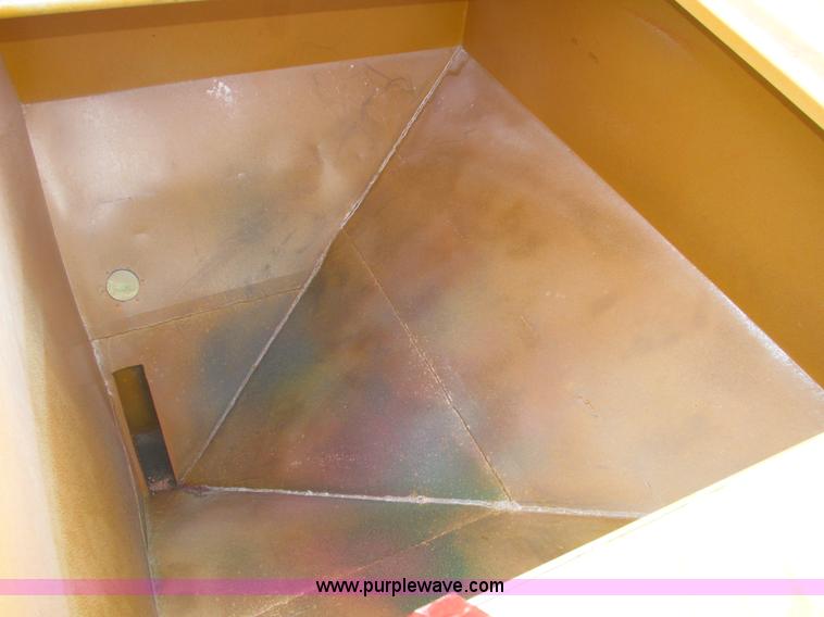 image for item H1204 KBH ST250 seed tender