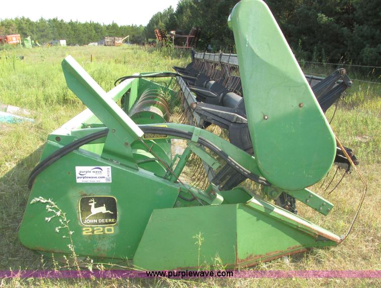 image for item H1212 John Deere 220 bean head
