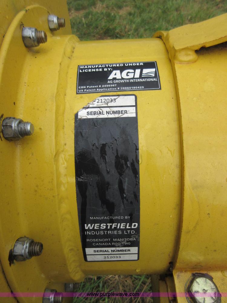 image for item I1988 Westfield MK130-111 flex grain auger
