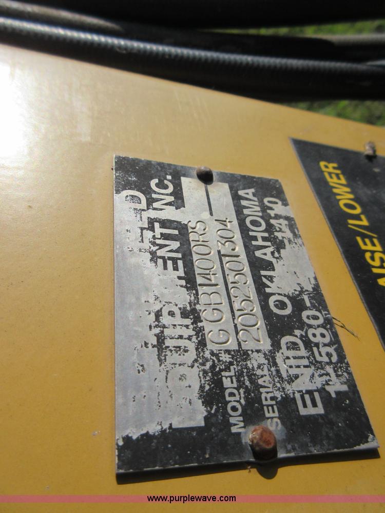 image for item I2004 2013 Garfield GGB1400RS pull type grader