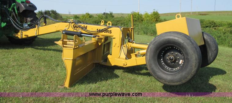 image for item I2004 2013 Garfield GGB1400RS pull type grader