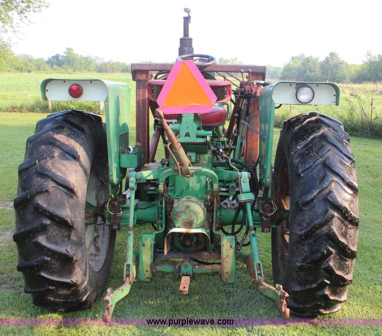image for item J3522 1966 Oliver 1650 tractor