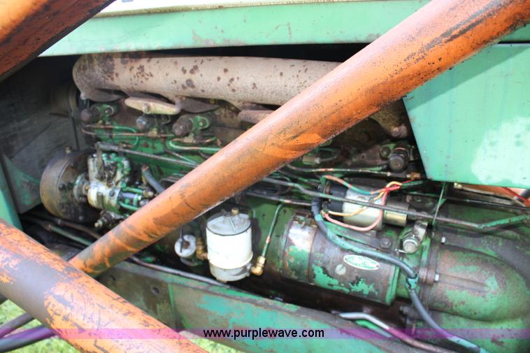 image for item J3522 1966 Oliver 1650 tractor
