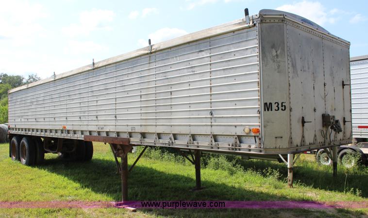 image for item J3571 1965 Timpte TT10EP grain trailer