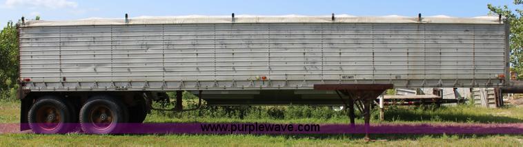 image for item J3571 1965 Timpte TT10EP grain trailer